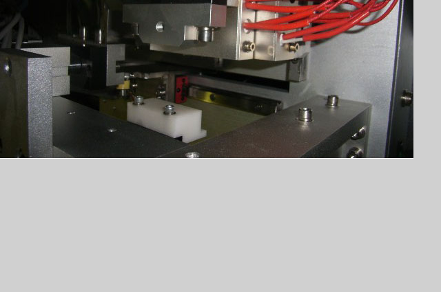 如何選擇鋁腔體CNC加工方法？怎么解決鋁腔體CNC加工精度問題呢？