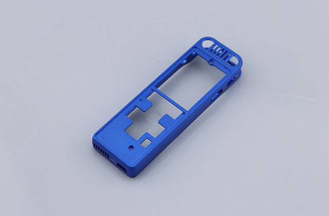 龍門連接器數(shù)控加工具體有哪些性能特點(diǎn)？