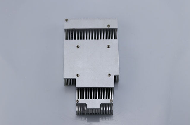 鋁合金零部件常用的粗加工的方法有哪些？